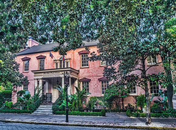 The Olde Pink House